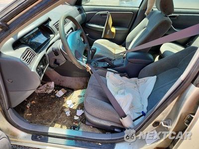 Zdjęcie 7 z 12 samochodu: 2001 TOYOTA CAMRY LE VIN:JT2BG22K510595954 - miniatura
