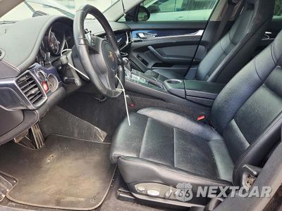 Zdjęcie 7 z 12 samochodu: 2015 PORSCHE PANAMERA 2 VIN:WP0AA2A7XFL003312 - miniatura