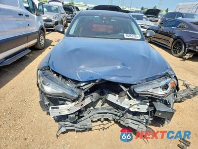 Piąte zdjęcie samochodu w środku: 2019 ALFA ROMEO GIULIA TI VIN:ZARFANBN4K7603644 - miniatura
