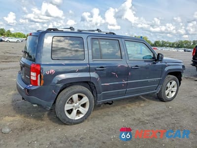Trzecie zdjęcie samochodu z tyłu: 2014 JEEP PATRIOT LIMITED VIN:1C4NJRCBXED558393 - miniatura
