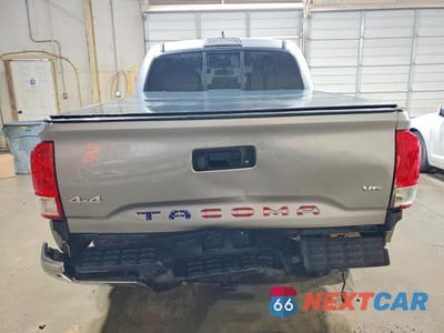 Zdjęcie 6 z 12 samochodu: 2017 TOYOTA TACOMA SR5 V6 VIN:5TFCZ5AN7HX093211 - miniatura