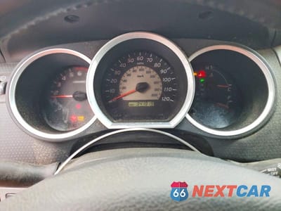 Zdjęcie 9 z 12 samochodu: 2005 TOYOTA TACOMA ACCESS CAB VIN:5TEUU42NX5Z054032 - miniatura