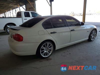 Trzecie zdjęcie samochodu z tyłu: 2011 BMW 328 I SULEV VIN:WBAPH5G53BNM76431 - miniatura