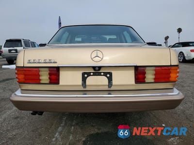Zdjęcie 6 z 12 samochodu: 1986 MERCEDES-BENZ 560 SEL VIN:WDBCA39D2GA249775 - miniatura