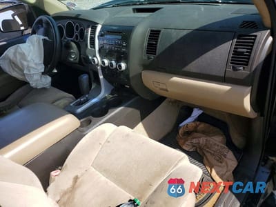 Zdjęcie 8 z 13 samochodu: 2008 TOYOTA SEQUOIA SR5 VIN:5TDZY64A58S007668 - miniatura