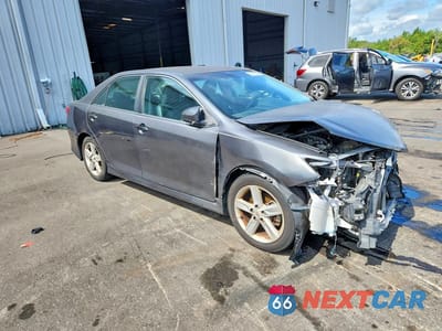 Czwarte zdjęcie samochodu z boku: 2012 TOYOTA CAMRY SE VIN:4T1BF1FK4CU608179 - miniatura