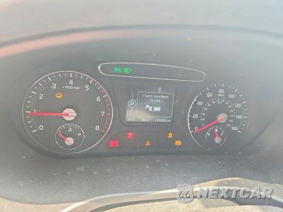 Zdjęcie 9 z 13 samochodu: 2017 KIA SORENTO LX VIN:5XYPG4A30HG318118 - miniatura