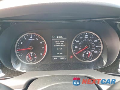 Zdjęcie 9 z 12 samochodu: 2022 KIA K5 LXS VIN:5XXG14J23NG152217 - miniatura
