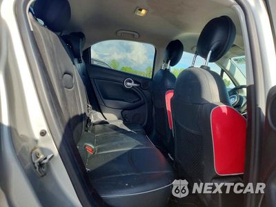 Zdjęcie 10 z 13 samochodu: 2016 FIAT 500X VIN:ZFBCFYDT5GP388961 - miniatura