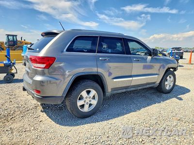Trzecie zdjęcie samochodu z tyłu: 2012 JEEP GRAND CHEROKEE LAREDO VIN:1C4RJFAG2CC135700 - miniatura
