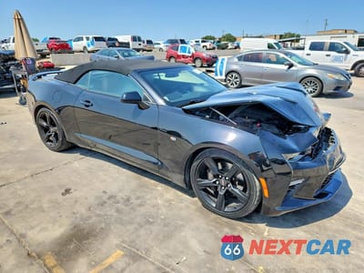 Czwarte zdjęcie samochodu z boku: 2017 CHEVROLET CAMARO SS VIN:1G1FH3D70H0135205 - miniatura