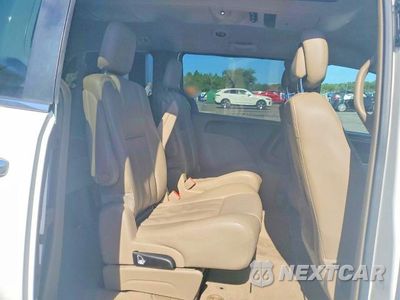 Zdjęcie 11 z 13 samochodu: 2015 CHRYSLER TOWN & COUNTRY TOURING VIN:2C4RC1BG8FR630281 - miniatura