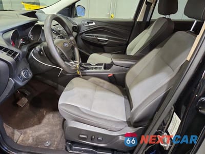 Zdjęcie 7 z 13 samochodu: 2017 FORD ESCAPE SE VIN:1FMCU0GD5HUD71682 - miniatura