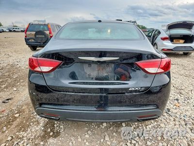 Zdjęcie 6 z 12 samochodu: 2015 CHRYSLER 200 S VIN:1C3CCCBB0FN727014 - miniatura