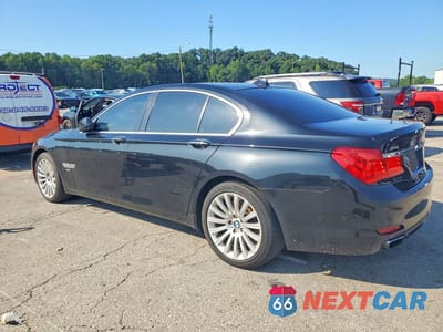 Drugie zdjęcie samochodu z przodu: 2010 BMW 750 I VIN:WBAKA8C55ACY35827 - miniatura