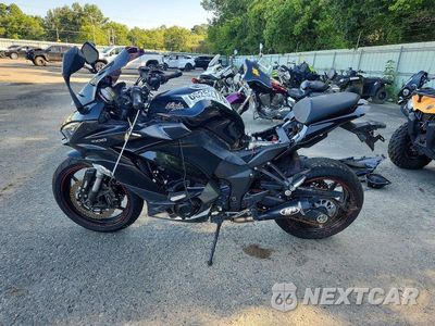 Trzecie zdjęcie samochodu z tyłu: 2018 KAWASAKI ZX1000 W VIN:JKAZXCW1XJA009332 - miniatura