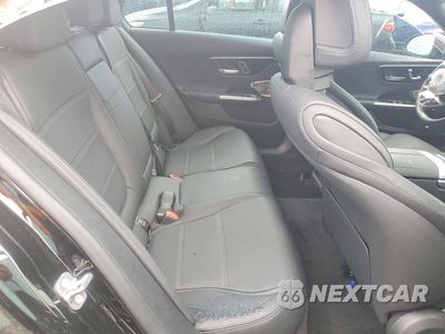 Zdjęcie 10 z 12 samochodu: 2026 MERCEDES-BENZ C 300 4MATIC VIN:W1KAF4HB5TR319416 - miniatura