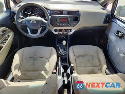 Zdjęcie 8 z 12 samochodu: 2015 KIA RIO LX VIN:KNADM4A30F6487225 - miniatura