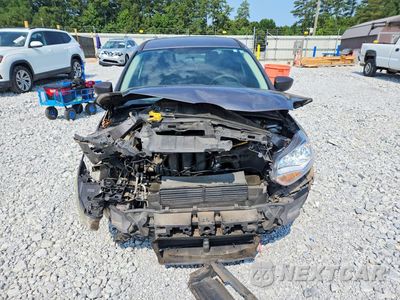 Piąte zdjęcie samochodu w środku: 2014 FORD FOCUS S VIN:1FADP3E29EL389953 - miniatura