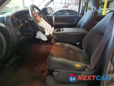 Zdjęcie 7 z 12 samochodu: 2009 CHEVROLET SILVERADO C1500 LT VIN:3GCEC23009G114657 - miniatura