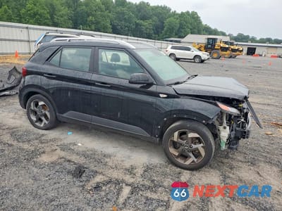 Czwarte zdjęcie samochodu z boku: 2021 HYUNDAI VENUE SEL VIN:KMHRC8A37MU098492 - miniatura