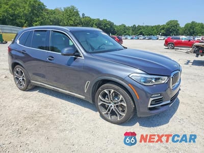 Czwarte zdjęcie samochodu z boku: 2019 BMW X5 XDRIVE40I VIN:5UXCR6C50KLL38852 - miniatura