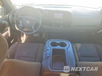 Zdjęcie 8 z 13 samochodu: 2011 GMC SIERRA C1500 SL VIN:1GTR1UEA1BZ210277 - miniatura