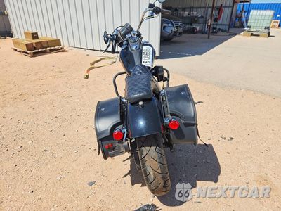 Czwarte zdjęcie samochodu z boku: 2016 HARLEY-DAVIDSON FXDB DYNA STREET BOB VIN:1HD1GXM17GC317776 - miniatura