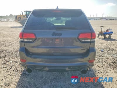 Zdjęcie 6 z 13 samochodu: 2018 JEEP GRAND CHEROKEE SRT-8 VIN:1C4RJFDJ0JC215047 - miniatura
