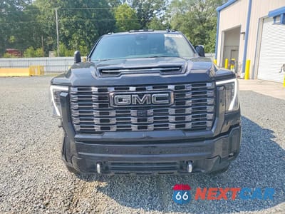 Piąte zdjęcie samochodu w środku: 2025 GMC SIERRA K2500 DENALI ULTIMATE VIN:1GT4UXEY3SF288481 - miniatura