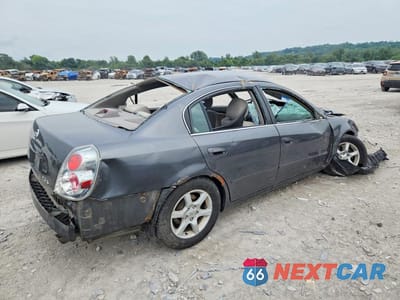 Trzecie zdjęcie samochodu z tyłu: 2005 NISSAN ALTIMA 2.5 VIN:1N4AL11D85C362737 - miniatura