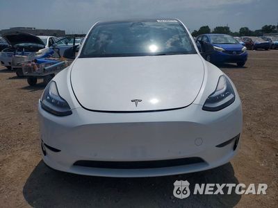 Piąte zdjęcie samochodu w środku: 2021 TESLA MODEL Y VIN:5YJYGDEE1MF243625 - miniatura
