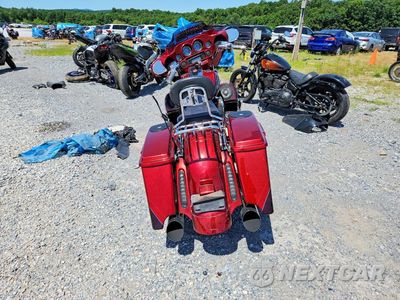 Czwarte zdjęcie samochodu z boku: 2012 HARLEY-DAVIDSON FLHXSE3 CVO STREET GLIDE VIN:1HD1PZ818CB954312 - miniatura
