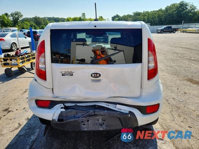 Zdjęcie 6 z 13 samochodu: 2013 KIA SOUL + VIN:KNDJT2A60D7573200 - miniatura