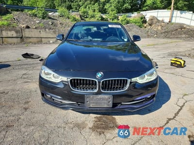 Piąte zdjęcie samochodu w środku: 2018 BMW 330 XI VIN:WBA8D9G56JNU66689 - miniatura