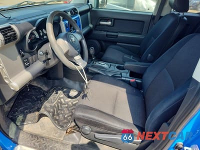 Zdjęcie 7 z 13 samochodu: 2007 TOYOTA FJ CRUISER BASE VIN:JTEBU11F070002486 - miniatura