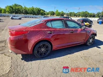 Trzecie zdjęcie samochodu z tyłu: 2015 KIA OPTIMA SX VIN:5XXGR4A61FG482435 - miniatura