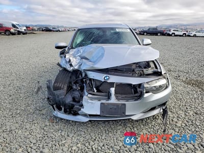 Piąte zdjęcie samochodu w środku: 2014 BMW 328 I SULEV VIN:WBA3C1G59ENR49811 - miniatura