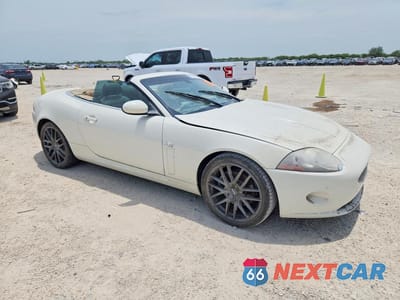 Czwarte zdjęcie samochodu z boku: 2009 JAGUAR XK VIN:SAJWA44B195B30027 - miniatura