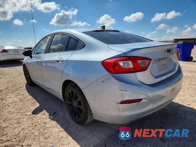 Drugie zdjęcie samochodu z przodu: 2017 CHEVROLET CRUZE LS VIN:1G1BC5SM4H7131716 - miniatura