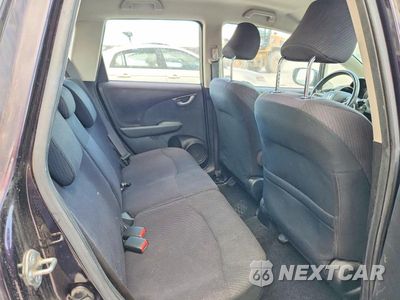 Zdjęcie 10 z 12 samochodu: 2013 HONDA FIT SPORT VIN:JHMGE8H56DC076095 - miniatura
