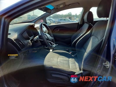 Zdjęcie 7 z 12 samochodu: 2016 KIA RIO LX VIN:KNADM4A39G6539646 - miniatura