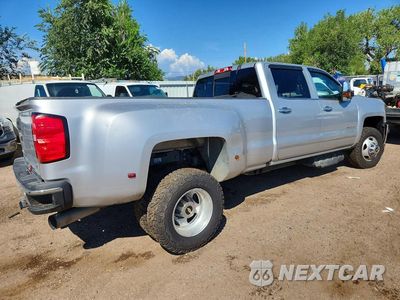 Trzecie zdjęcie samochodu z tyłu: 2019 CHEVROLET SILVERADO K3500 LTZ VIN:1GC4KXEY9KF196197 - miniatura