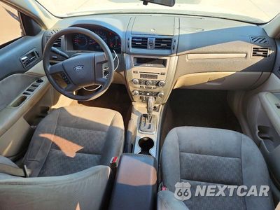 Zdjęcie 8 z 12 samochodu: 2012 FORD FUSION S VIN:3FAHP0GA4CR350593 - miniatura