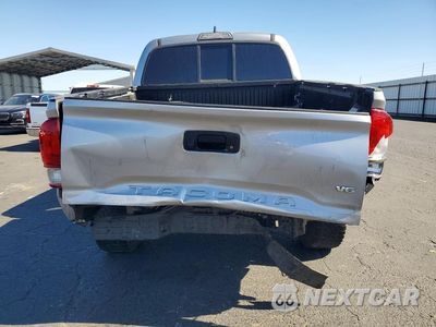 Zdjęcie 6 z 12 samochodu: 2016 TOYOTA TACOMA TRD SPORT VIN:3TMAZ5CN1GM025947 - miniatura