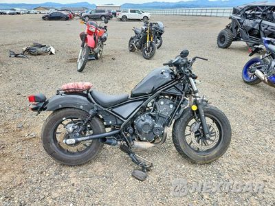 2017 HONDA CMX500 A MLHPC5653H5000253 - główne zdjęcie licytacji z USA - miniatura