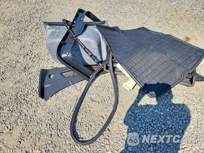 Zdjęcie 12 z 13 samochodu: 2023 TESLA MODEL Y VIN:7SAYGDEF6PF917574 - miniatura