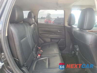 Zdjęcie 11 z 13 samochodu: 2014 MITSUBISHI OUTLANDER GT VIN:JA4JZ4AXXEZ001800 - miniatura
