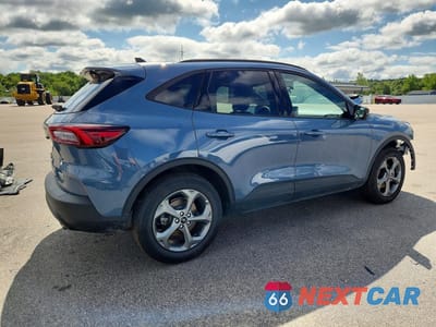 Trzecie zdjęcie samochodu z tyłu: 2025 FORD ESCAPE ST LINE SELECT VIN:1FMCU9NA5SUB32427 - miniatura