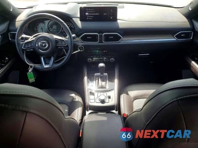 Zdjęcie 8 z 14 samochodu: 2024 MAZDA CX-5 SIGNATURE VIN:JM3KFBXY4R0352565 - miniatura